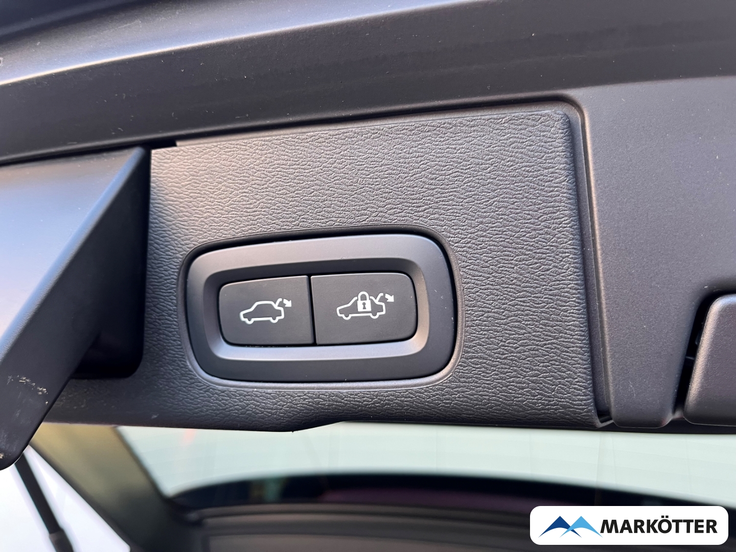 Fahrzeugabbildung Volvo XC60 T6 AWD Inscription Recharge ACC/AHK/S-Dach