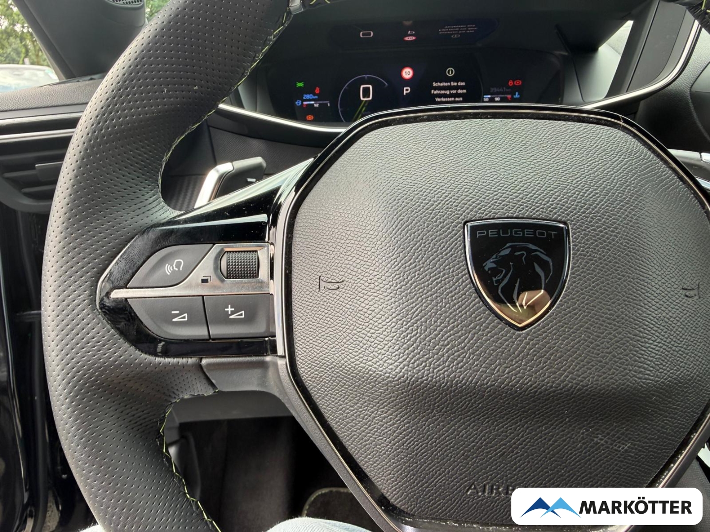 Fahrzeugabbildung Peugeot 208 GT Hybrid 136 ACC/BLIS/CAM/SHZ/ALCANTARA