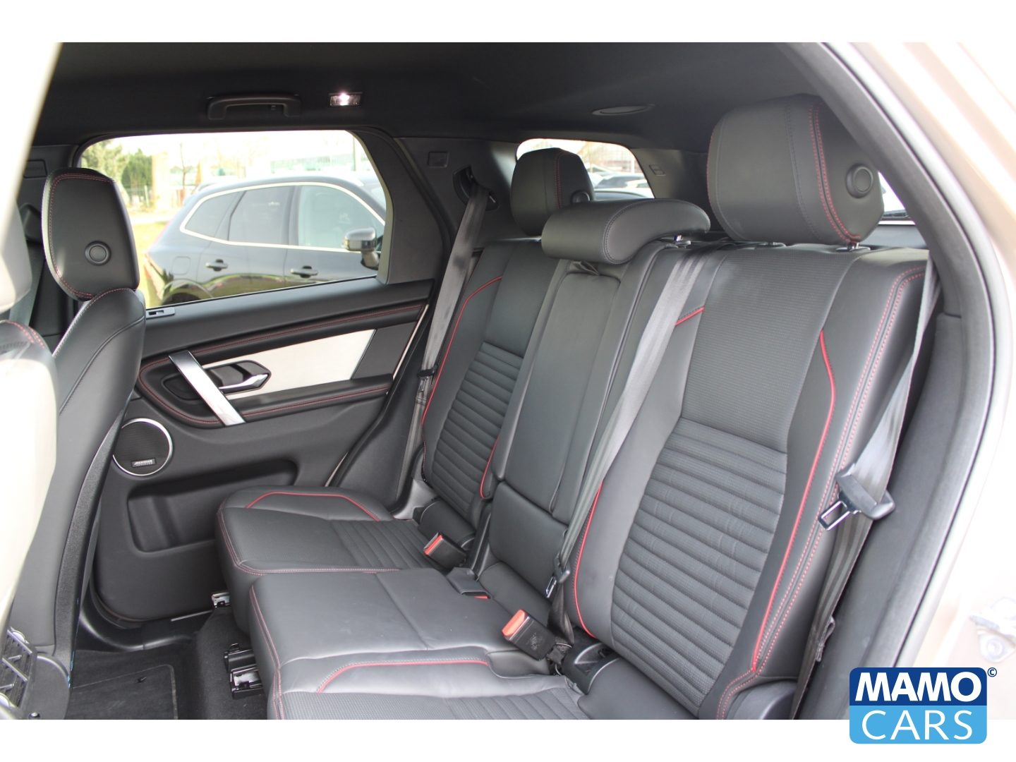 Fahrzeugabbildung Land Rover Discovery Sport D200 R-Dynamic HSE/STANDH/AHK/HEAD UP