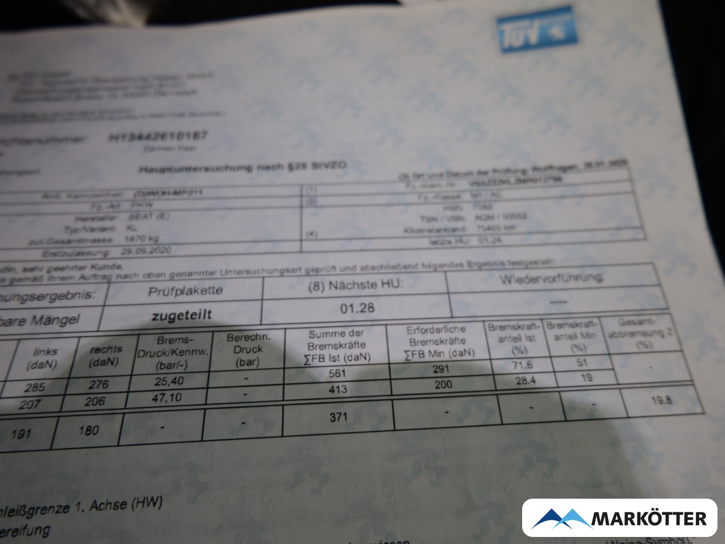 Fahrzeugabbildung SEAT Leon 1.5 TSI FR Navi/Voll-LED/Kamera/Ambiente