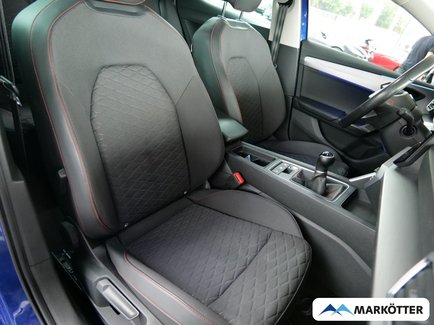 Fahrzeugabbildung SEAT Leon 1.5 TSI FR Navi/Voll-LED/Kamera/Ambiente