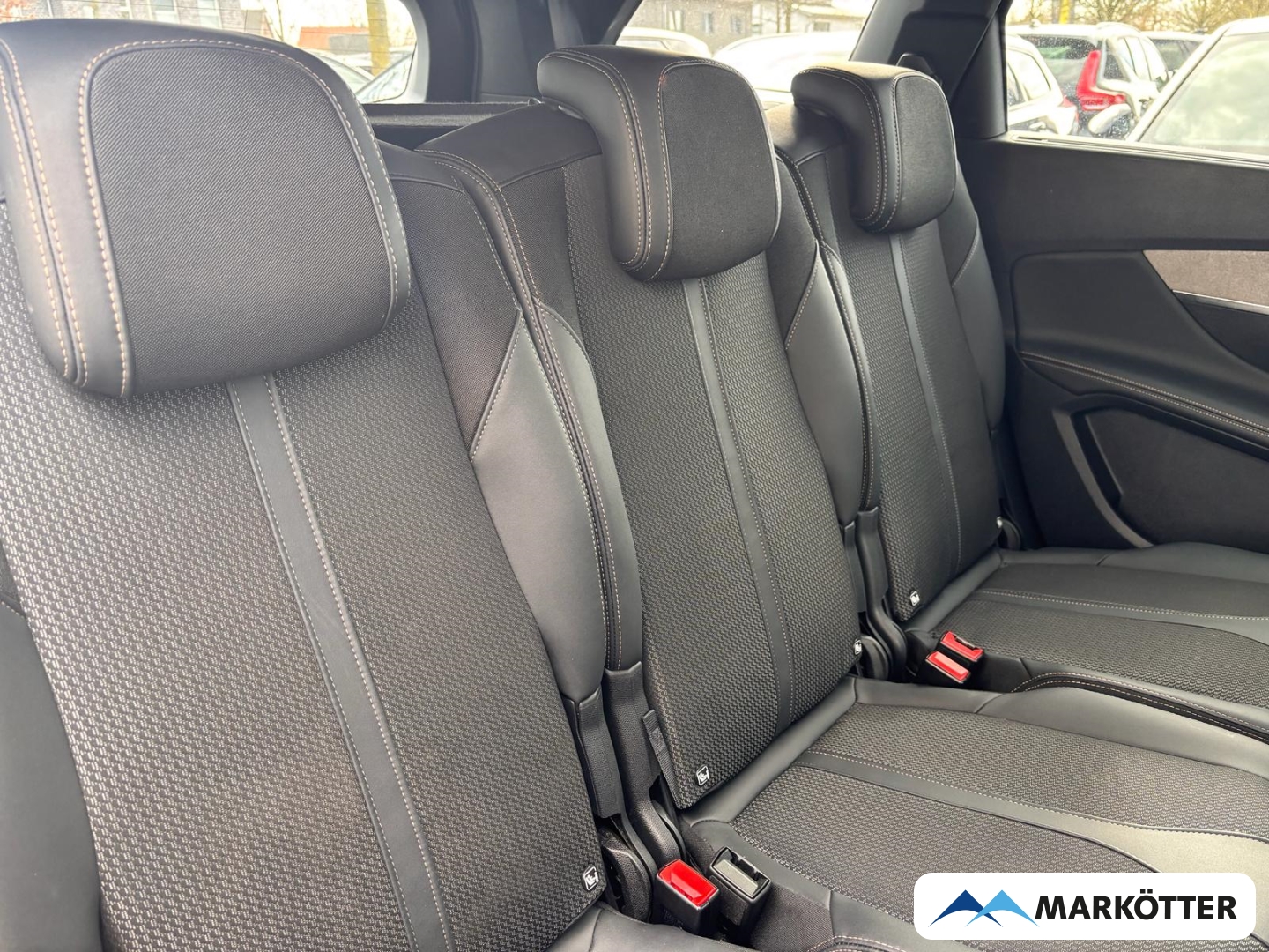 Fahrzeugabbildung Peugeot 5008 GT 7-Sitzer Hybrid ACC/BLIS/SHZ/CAM
