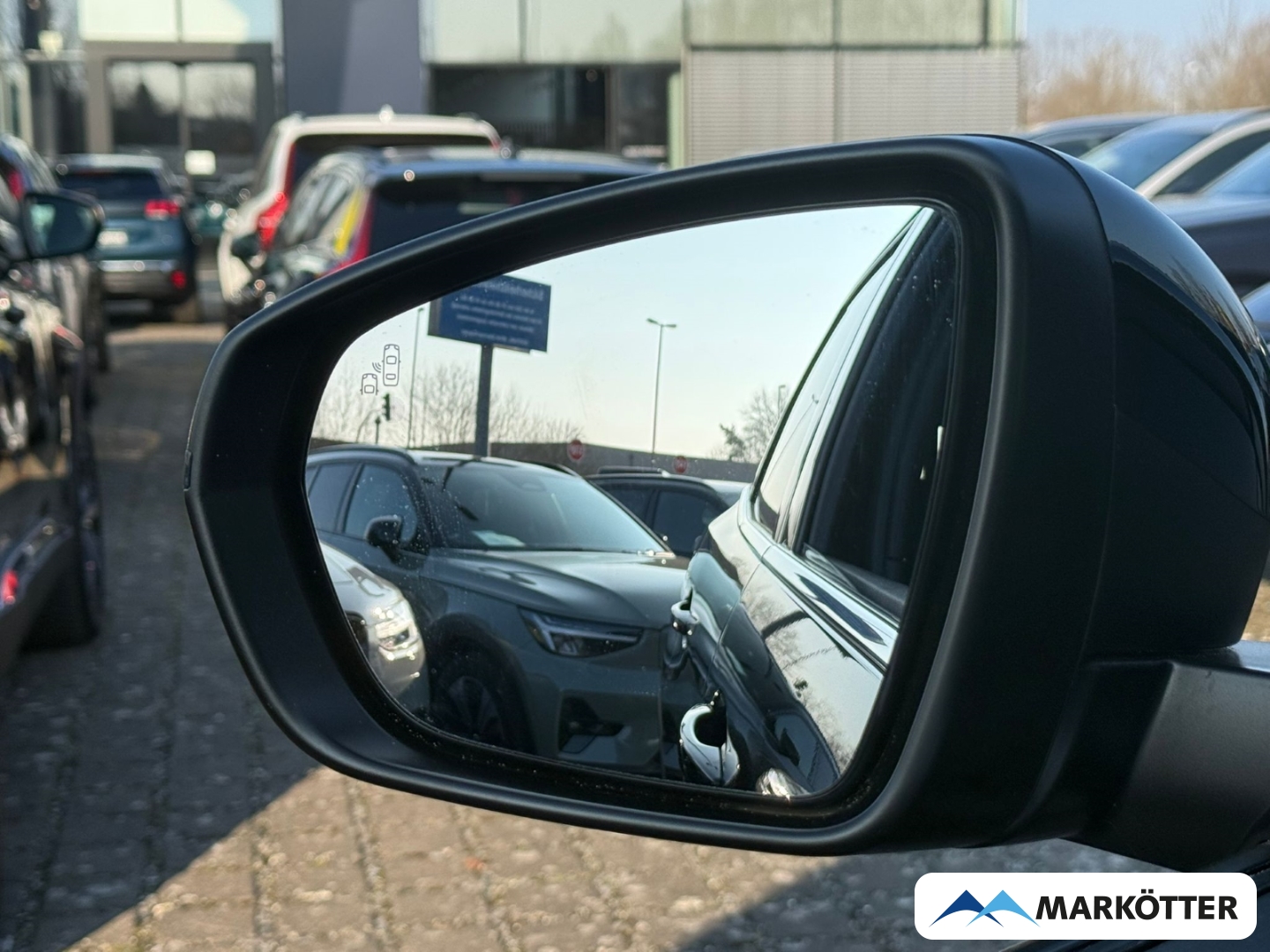Fahrzeugabbildung Peugeot 3008 GT SHZ/360CAM/NAVI/PDC/ACC/CARPLY/TEMP