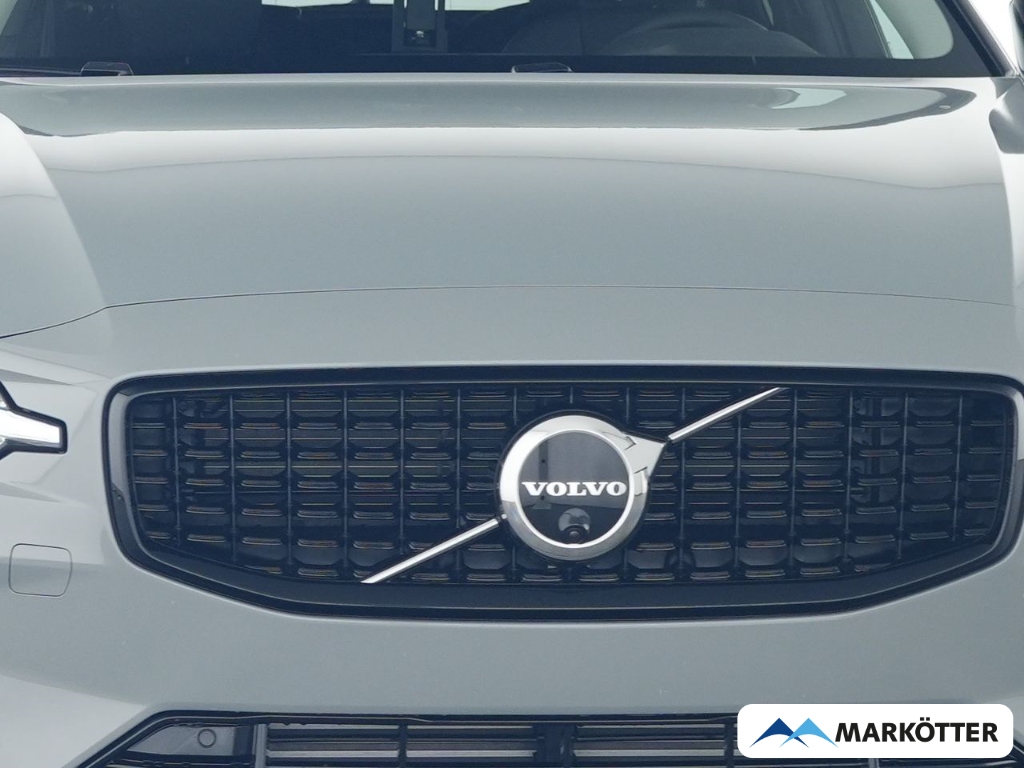 Fahrzeugabbildung Volvo V60 T6 AWD Plus Dark Hybrid/360*/19Zoll/Licht Paket