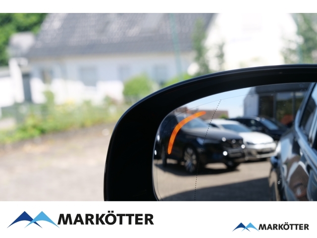 Fahrzeugabbildung Volvo XC60 T8 AWD Ultra Black Edition AHK/AD/360°/HUD