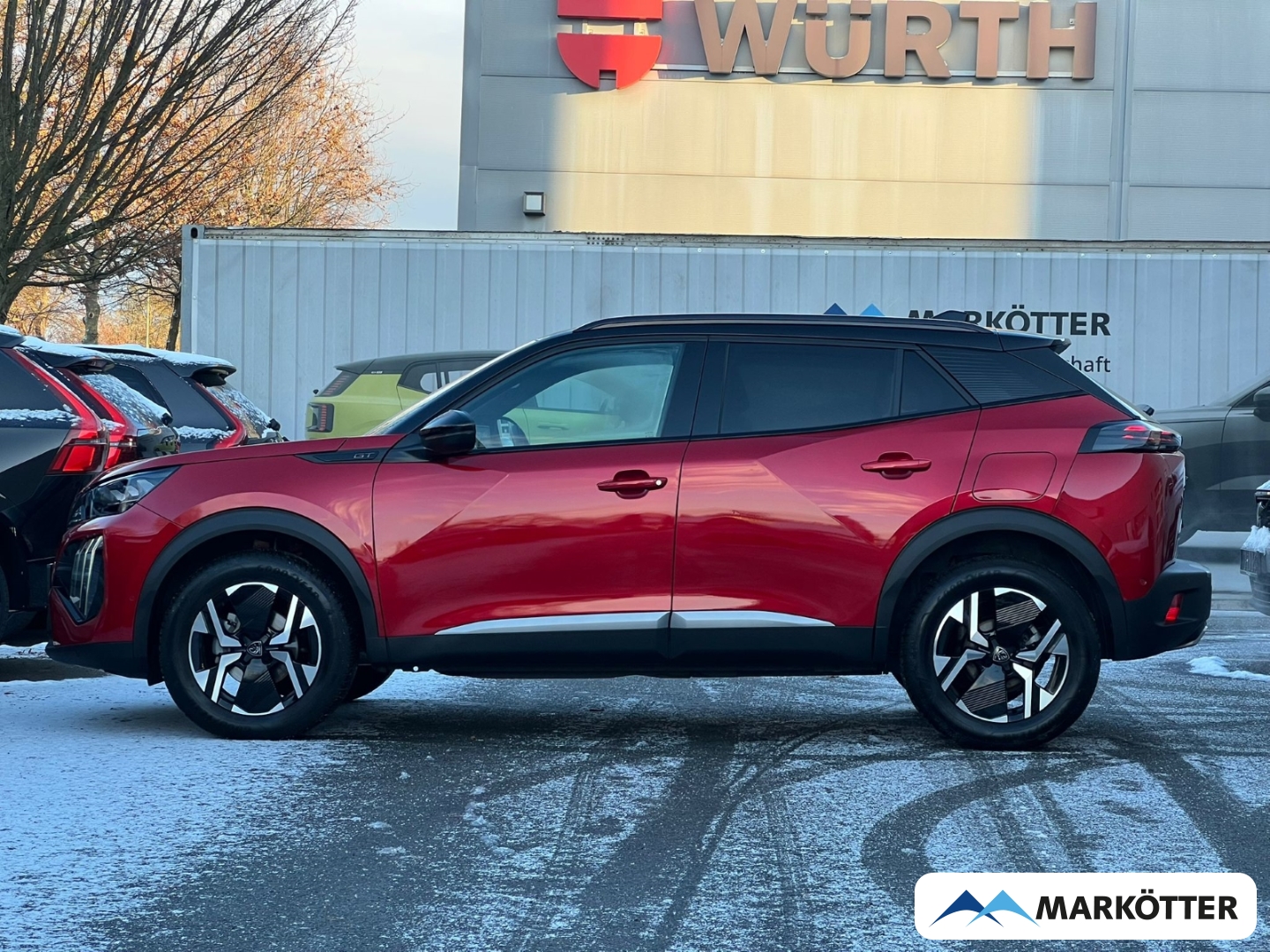 Fahrzeugabbildung Peugeot 2008 GT 1,2PureTech, SH/Massagesitze/CAM360°/BLIS/