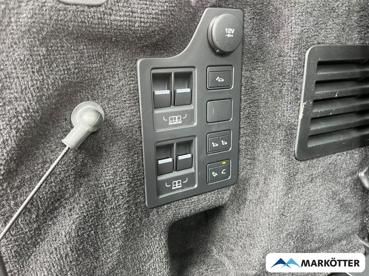 Fahrzeugabbildung Land Rover Discovery 5 HSE LUXURY SDV6 ACC/AHK/Luft/S-Dach