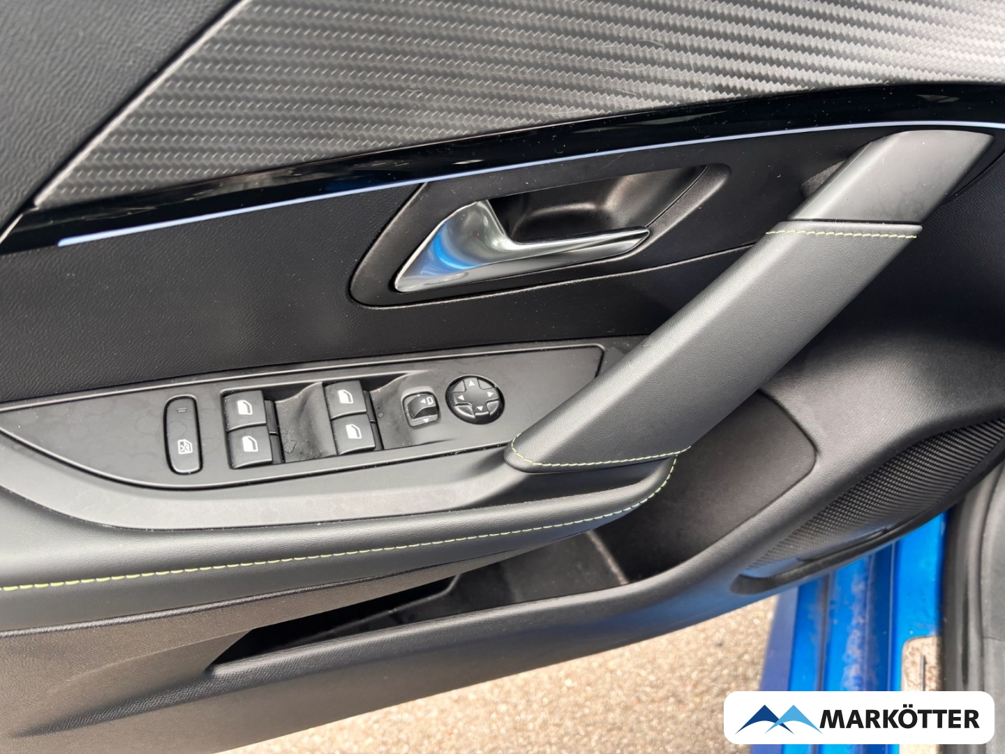 Fahrzeugabbildung Peugeot 208 GT BLIS/CAM/SHZ/NAVI/KLIMA/LED