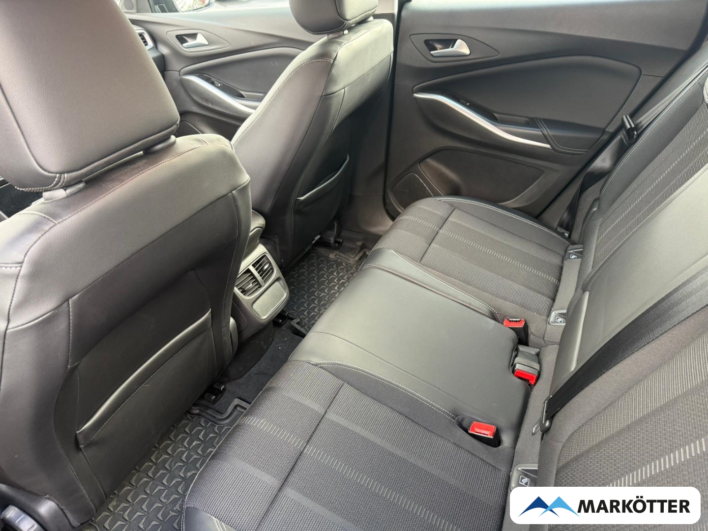 Fahrzeugabbildung Opel Grandland Enjoy ACC/KLIMA/SHZ/LHZ/FSH/ALLWETTER