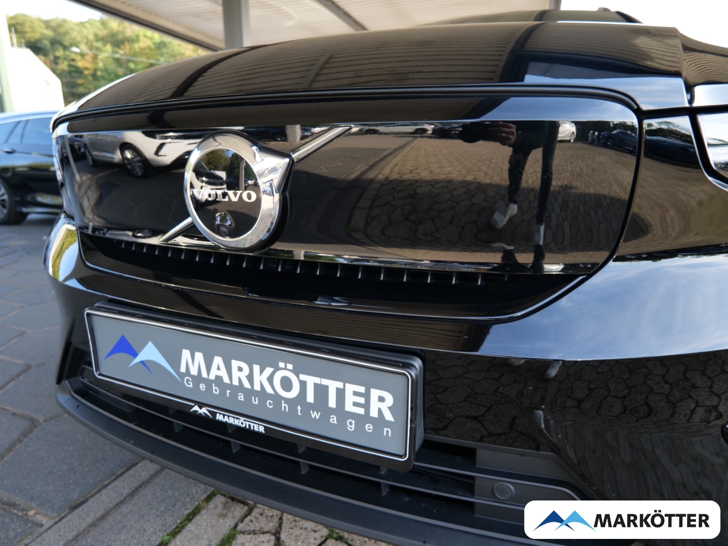 Fahrzeugabbildung Volvo XC40 Single Motor Ultimate STHZ/AHK/PANO/360CAM/