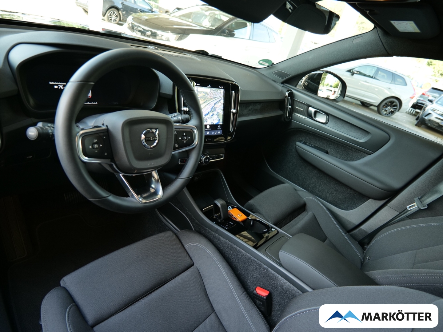 Fahrzeugabbildung Volvo XC40 Single Motor Ultimate STHZ/AHK/PANO/360CAM/