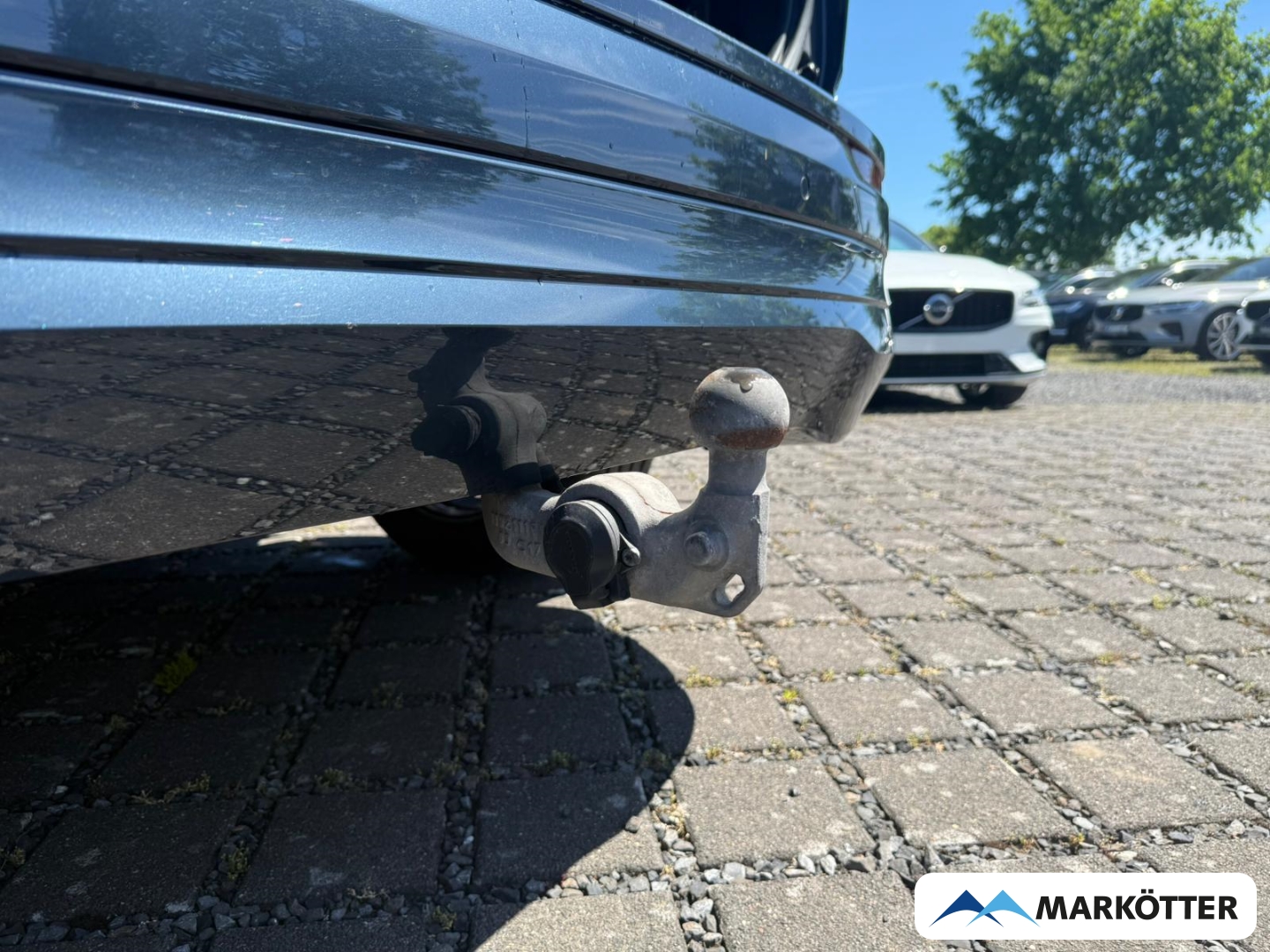 Fahrzeugabbildung Volvo XC60 B4 Core AHK/CAM/KLIMA/LHZ/FSH/NAVI