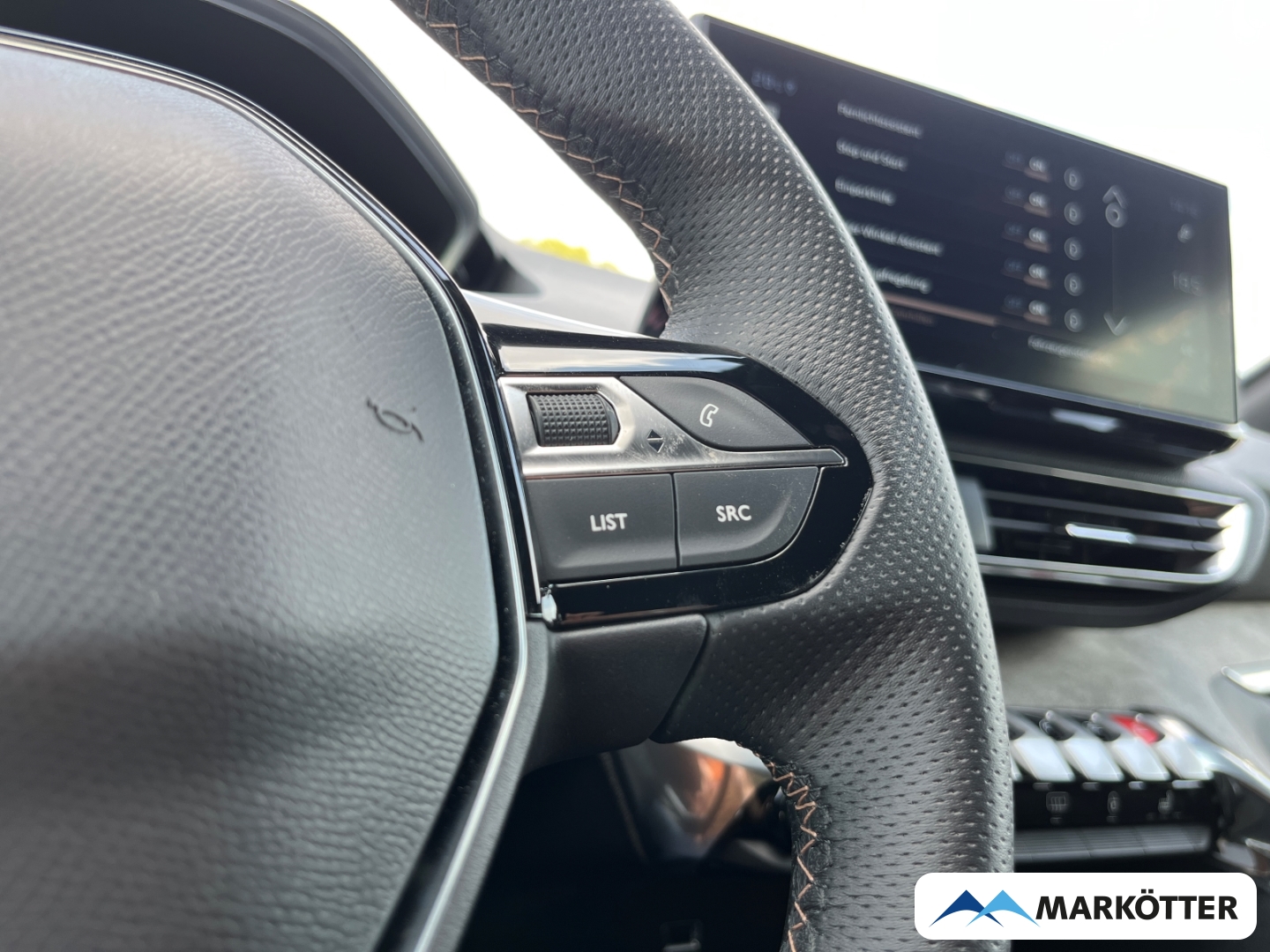 Fahrzeugabbildung Peugeot 3008 GT 130 AHK/ACC/Kamera/Navigation/