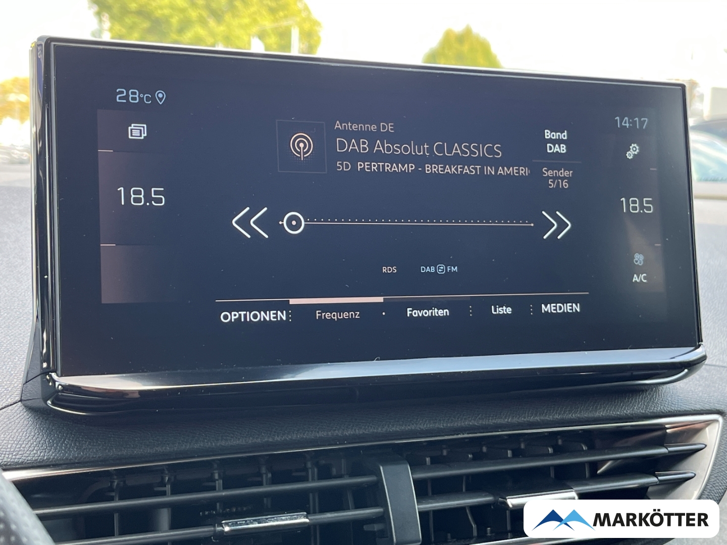 Fahrzeugabbildung Peugeot 3008 GT 130 AHK/ACC/Kamera/Navigation/