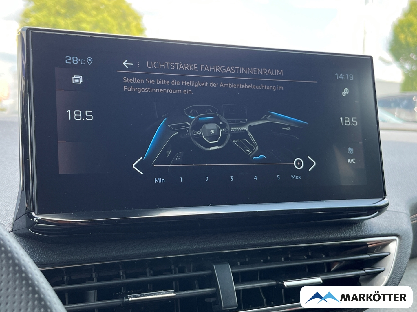 Fahrzeugabbildung Peugeot 3008 GT 130 AHK/ACC/Kamera/Navigation/