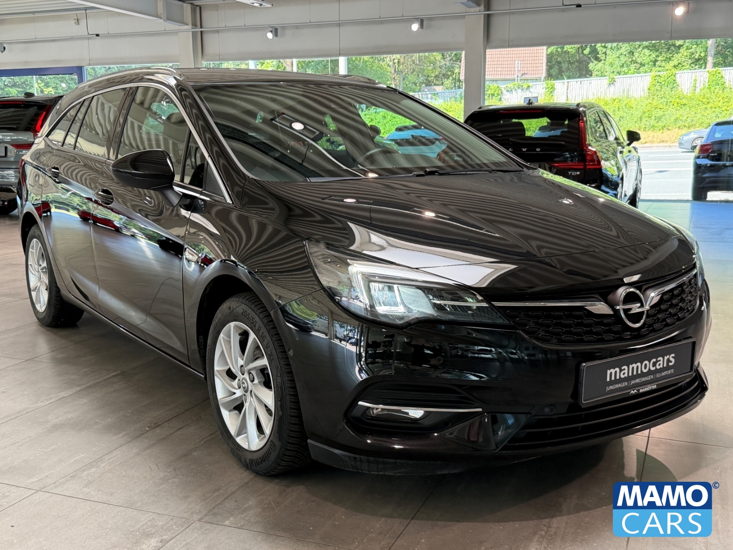 Fahrzeugabbildung Opel Astra K ST Business Elegance BLIS/CAM/NAVI/SHZ