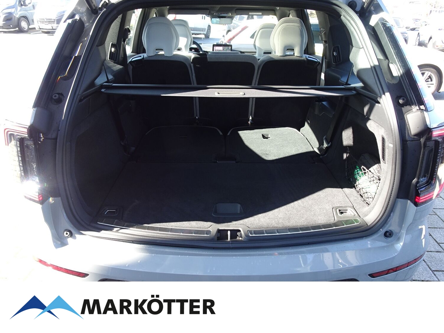 Fahrzeugabbildung Volvo EX90 Ultra Performance AWD Twin 7-Sitzer/22''/B&W
