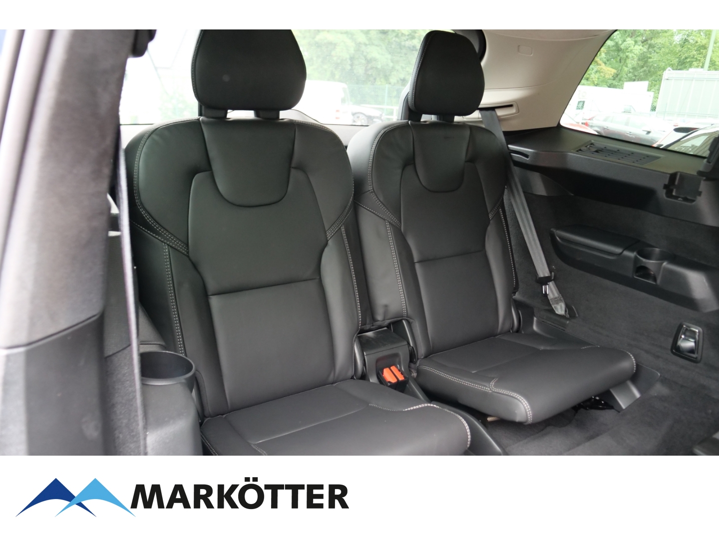 Fahrzeugabbildung Volvo XC90 T8 AWD Recharge Ultra Dark 7-Sitzer/STHZ