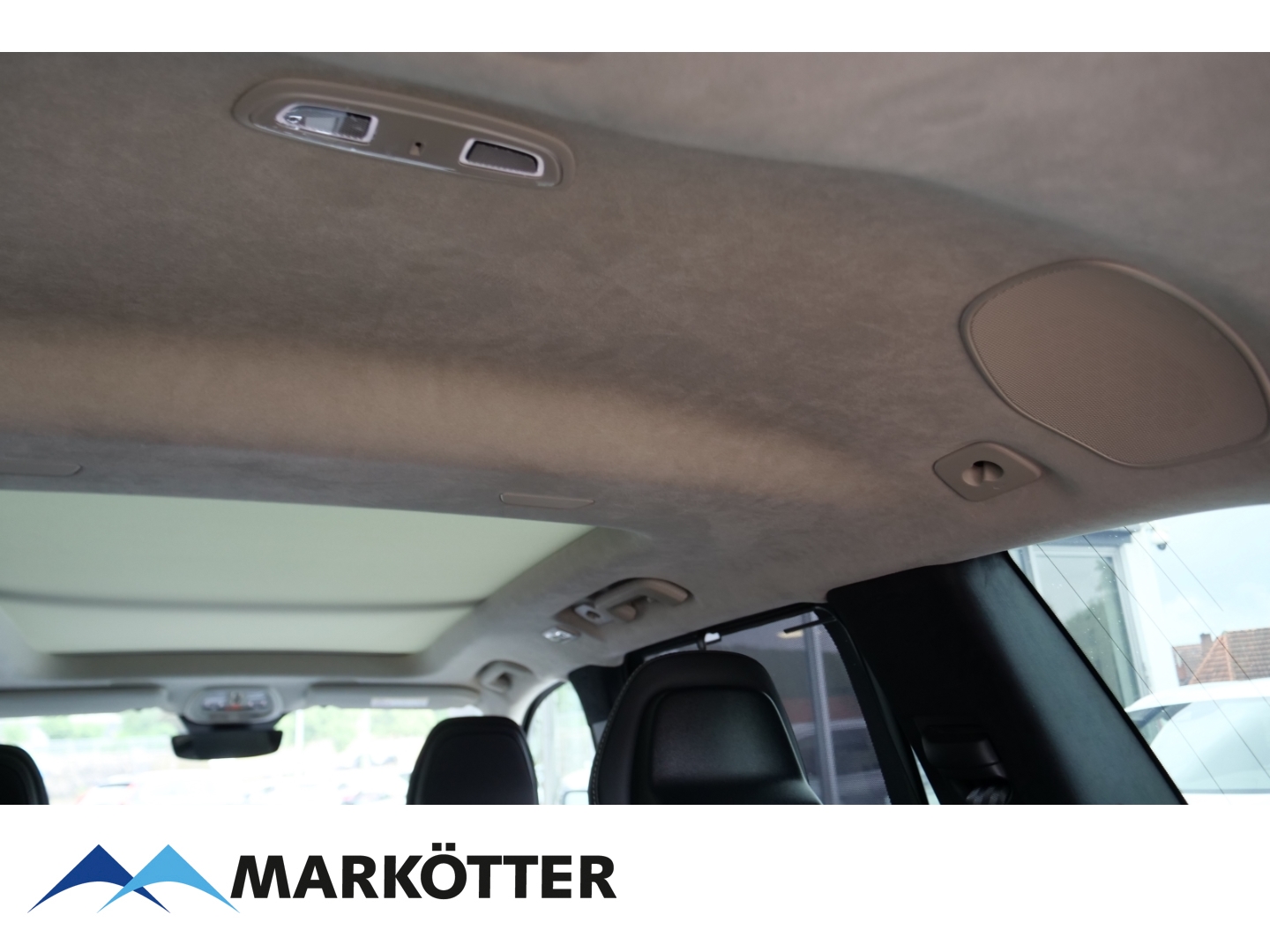 Fahrzeugabbildung Volvo XC90 T8 AWD Recharge Ultra Dark 7-Sitzer/STHZ