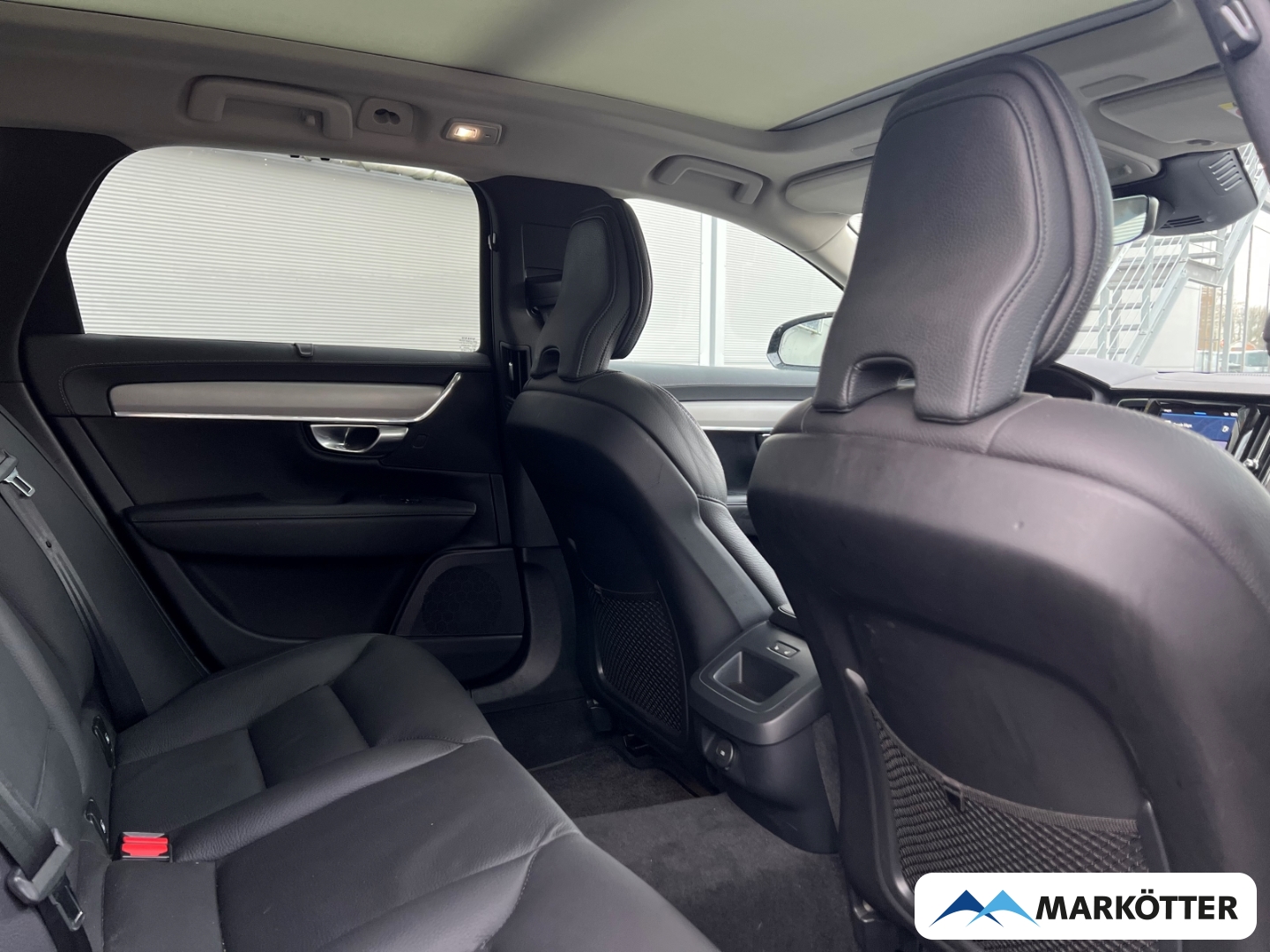 Fahrzeugabbildung Volvo V90 B4 Plus Dark EU6d PANO/LEDER/ACC/BLIS