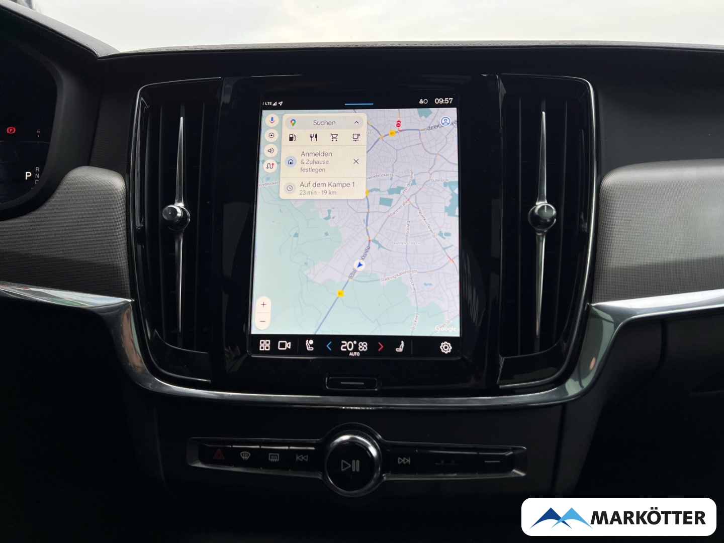 Fahrzeugabbildung Volvo V90 B4 Plus Dark EU6d PANO/LEDER/ACC/BLIS