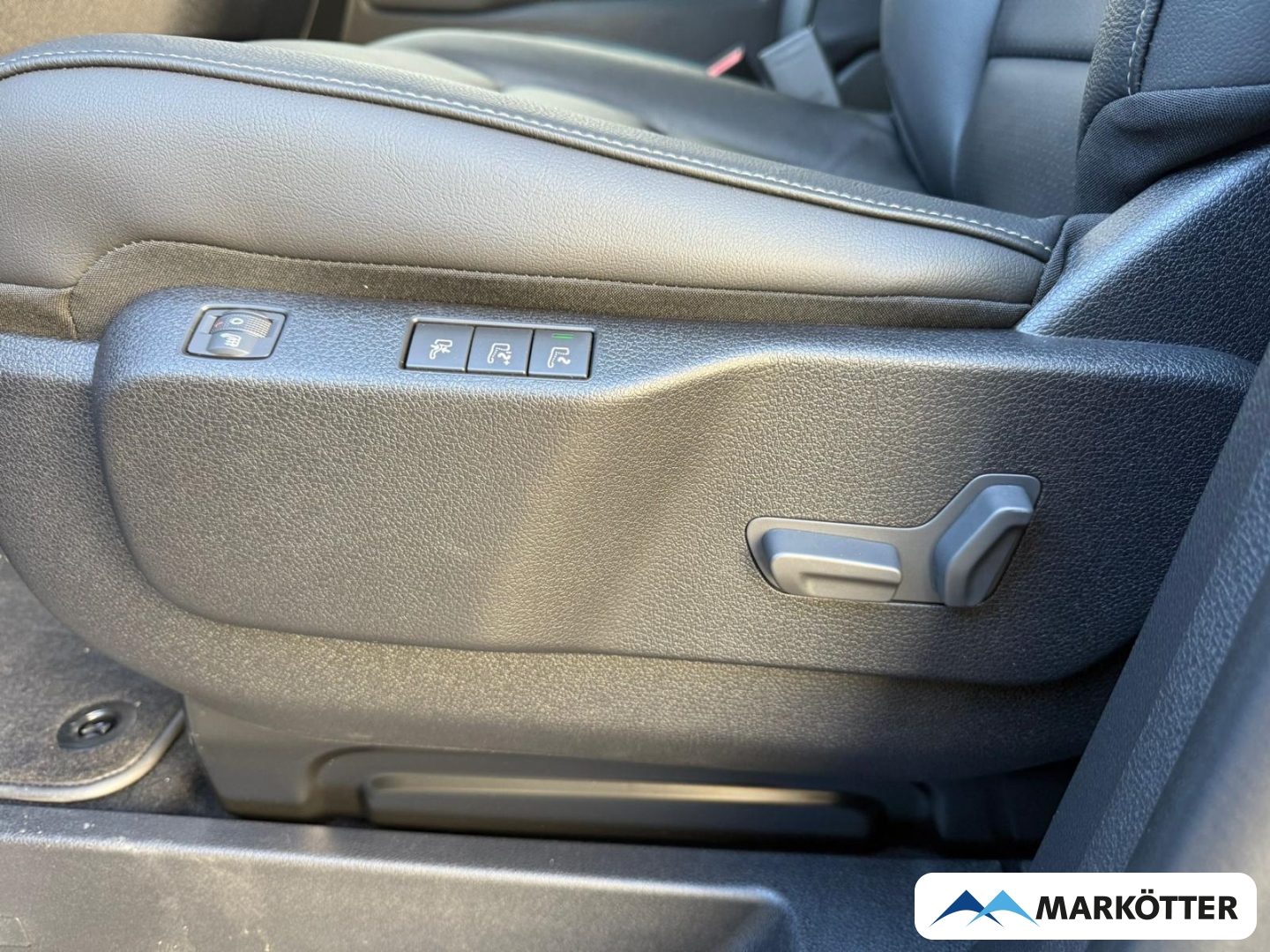 Fahrzeugabbildung Opel Zafira GS Automatik Leder/AHK/Standheizung/Navi