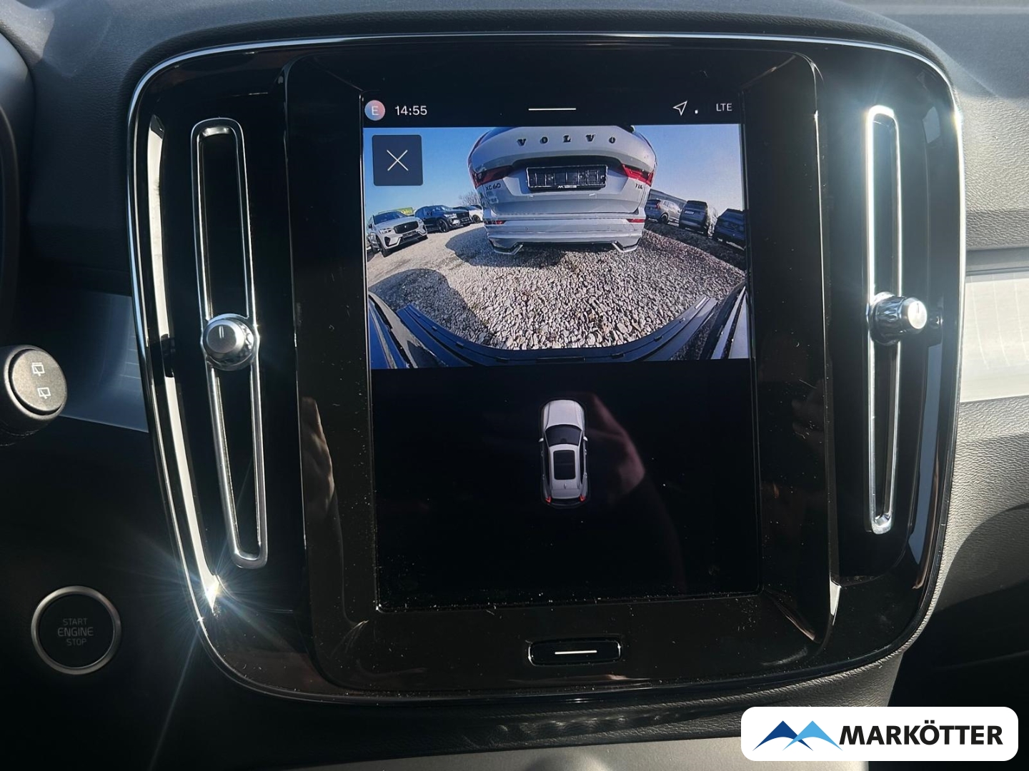 Fahrzeugabbildung Volvo XC40 B3 Plus Black Edition 2WD ACC/360°/BLIS