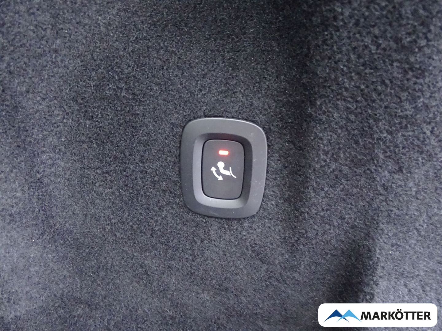 Fahrzeugabbildung Volvo XC60 Plus Dark AWD Gar. RFK/SHZG/AHK/LHZ/PANO