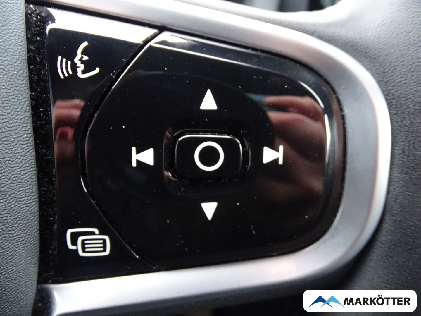 Fahrzeugabbildung Volvo XC60 Plus Dark AWD Gar. RFK/SHZG/AHK/LHZ/PANO