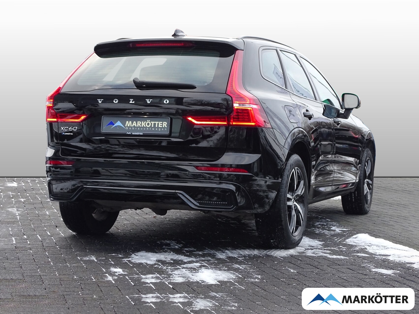 Fahrzeugabbildung Volvo XC60 Plus Dark AWD Gar. RFK/SHZG/AHK/LHZ/PANO