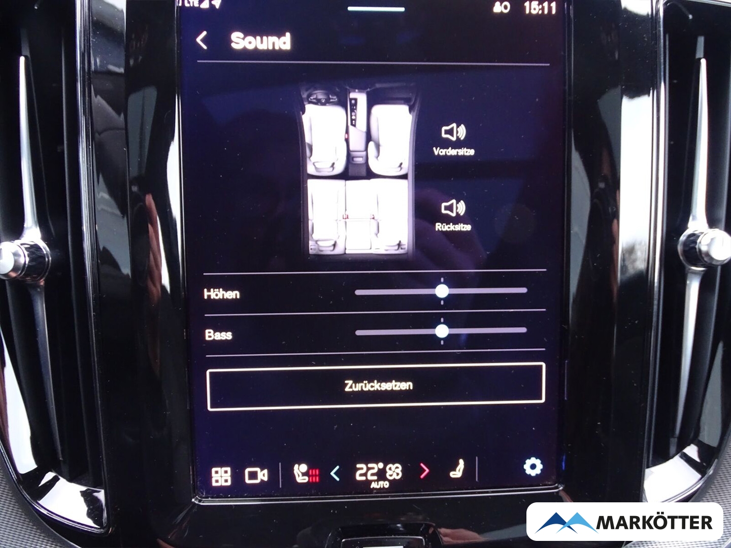 Fahrzeugabbildung Volvo XC60 Plus Dark AWD Gar. RFK/SHZG/AHK/LHZ/PANO