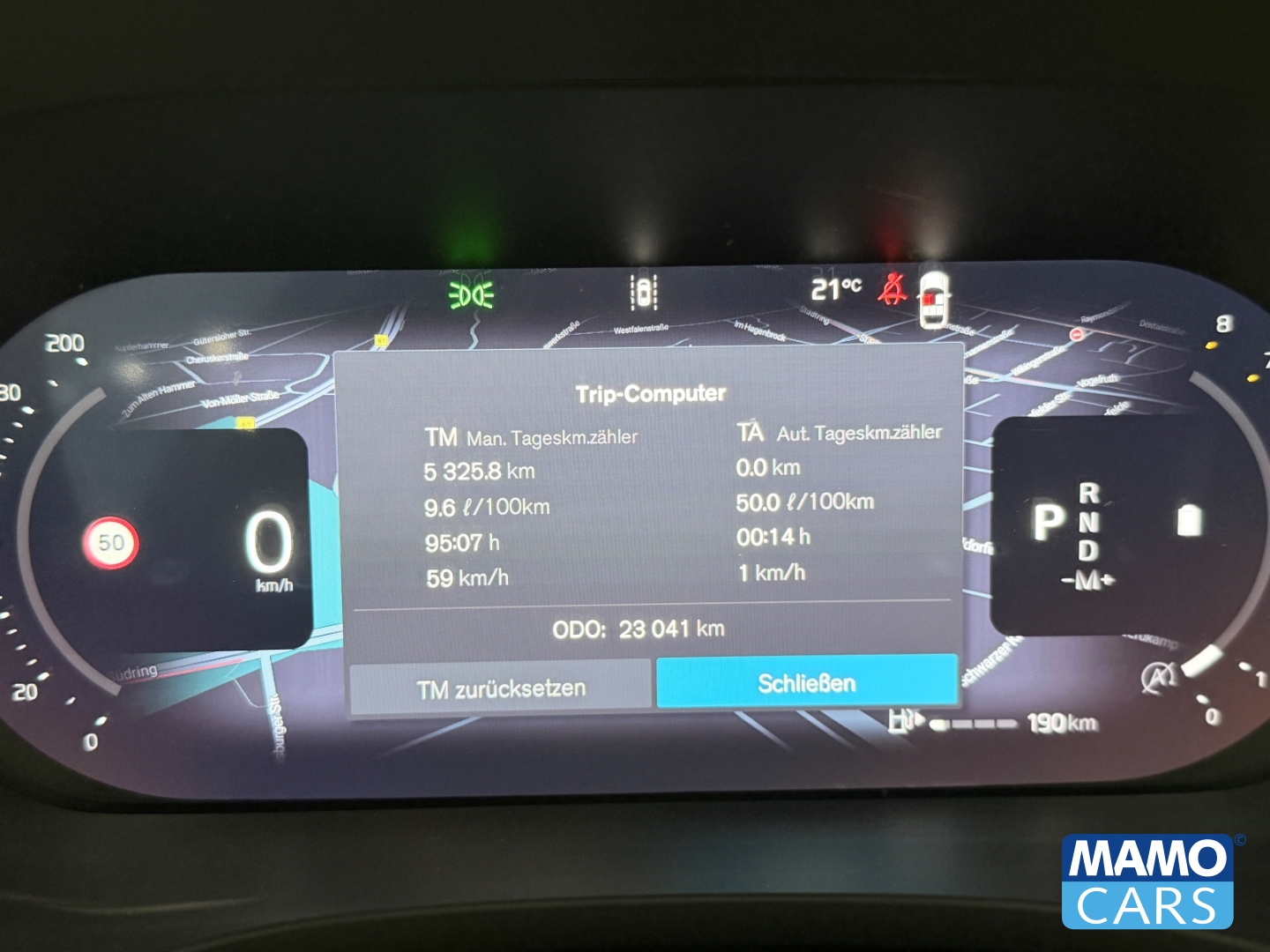 Fahrzeugabbildung Volvo XC60 B5 FACELIFT Plus Dark ACC/BLIS/HUD/PANO/360°