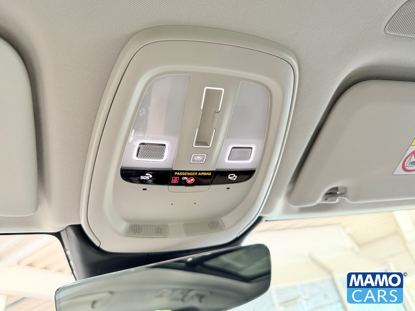 Fahrzeugabbildung Volvo XC60 B5 FACELIFT Plus Dark ACC/BLIS/HUD/PANO/360°