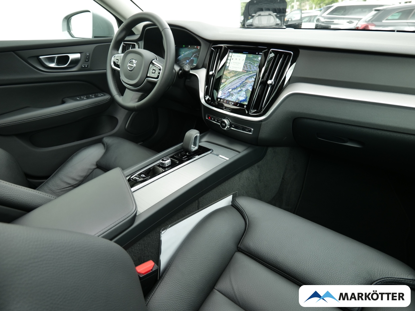 Fahrzeugabbildung Volvo V60 Cross Country B4 AWD Plus LED/Schiebedach/Kamera/Winter-Paket