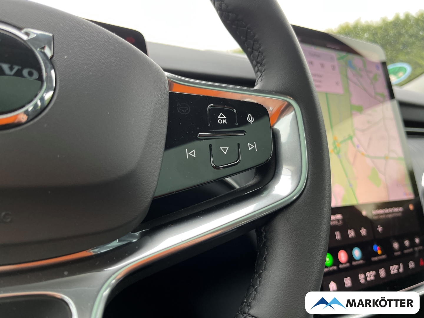 Fahrzeugabbildung Volvo EX90 Core Pure Electric AWD/Pano/6-Sitzer/0,25%