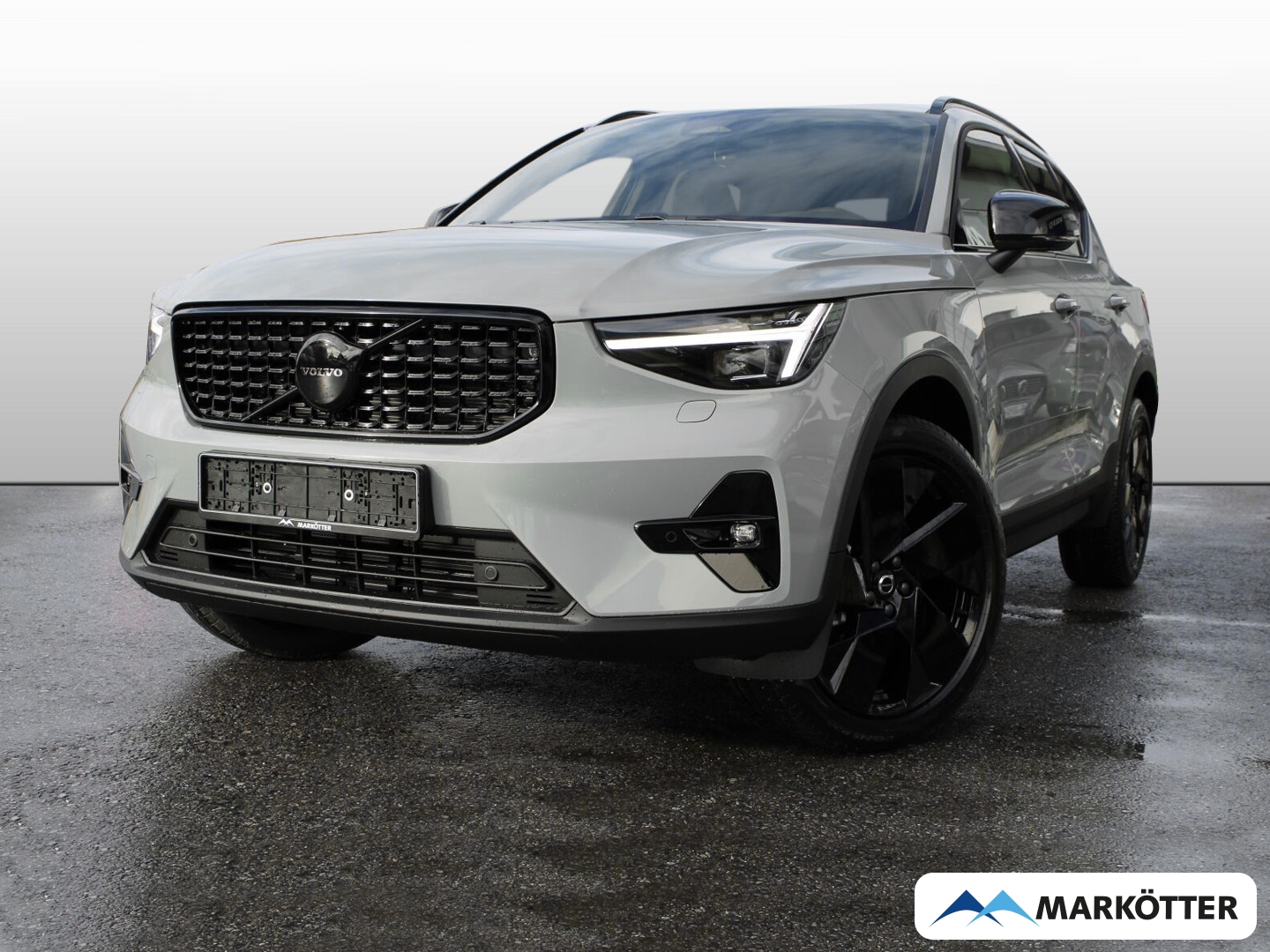 Fahrzeugabbildung Volvo XC40 B4 Plus Black Edition/360°Cam/AHK/