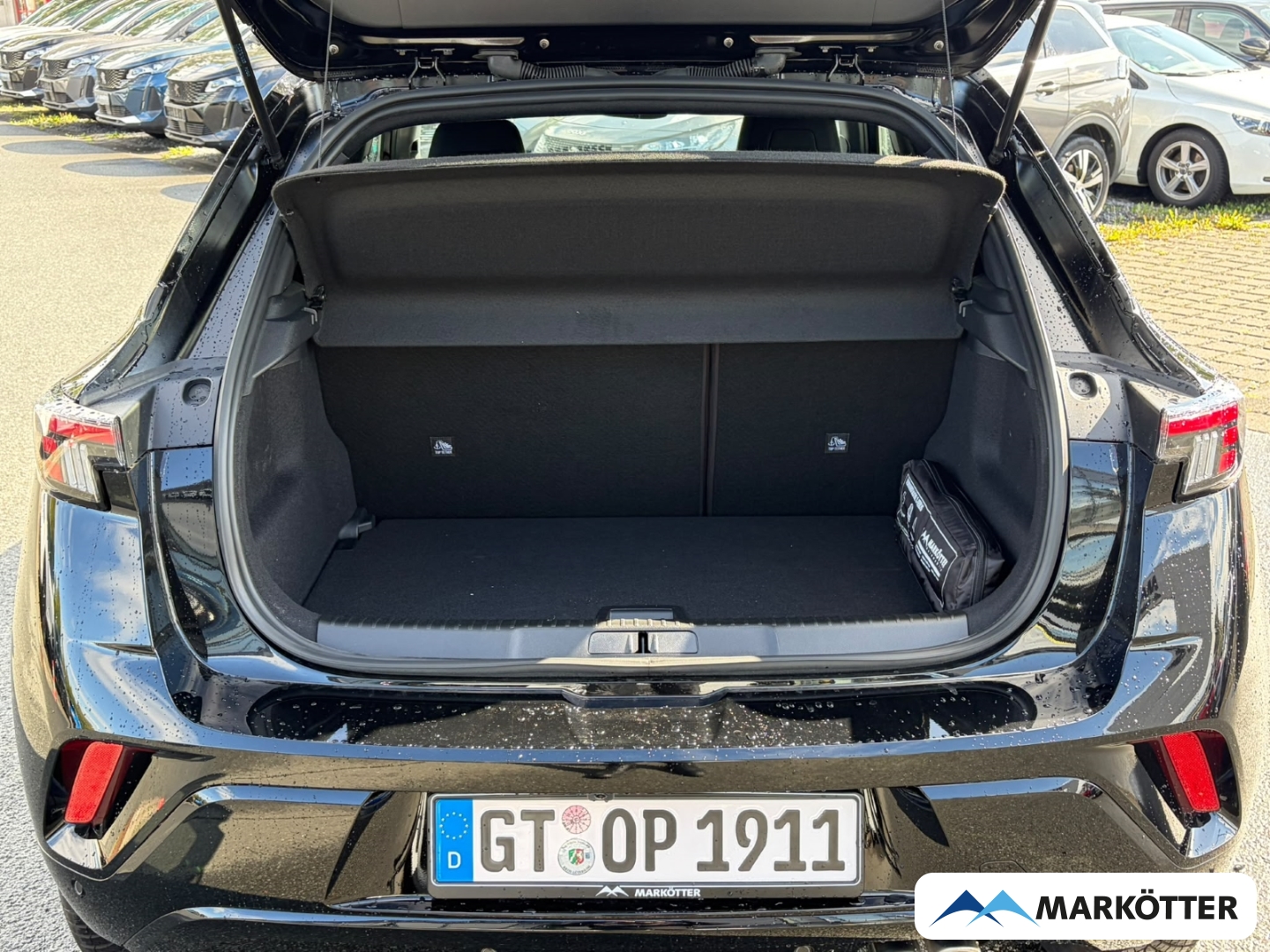 Fahrzeugabbildung Opel Mokka GS Kamera+SHZ+LHZ+AppleCarPlay+Allwetterreifen