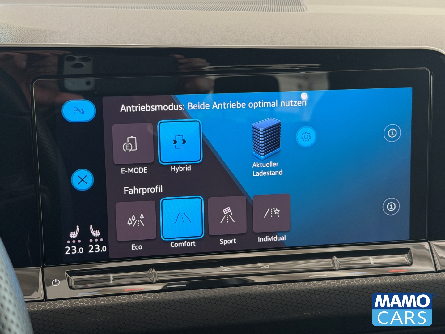Fahrzeugabbildung Volkswagen Golf VIII GTE eHybrid ACC/SHZ/LHZ/DAB+
