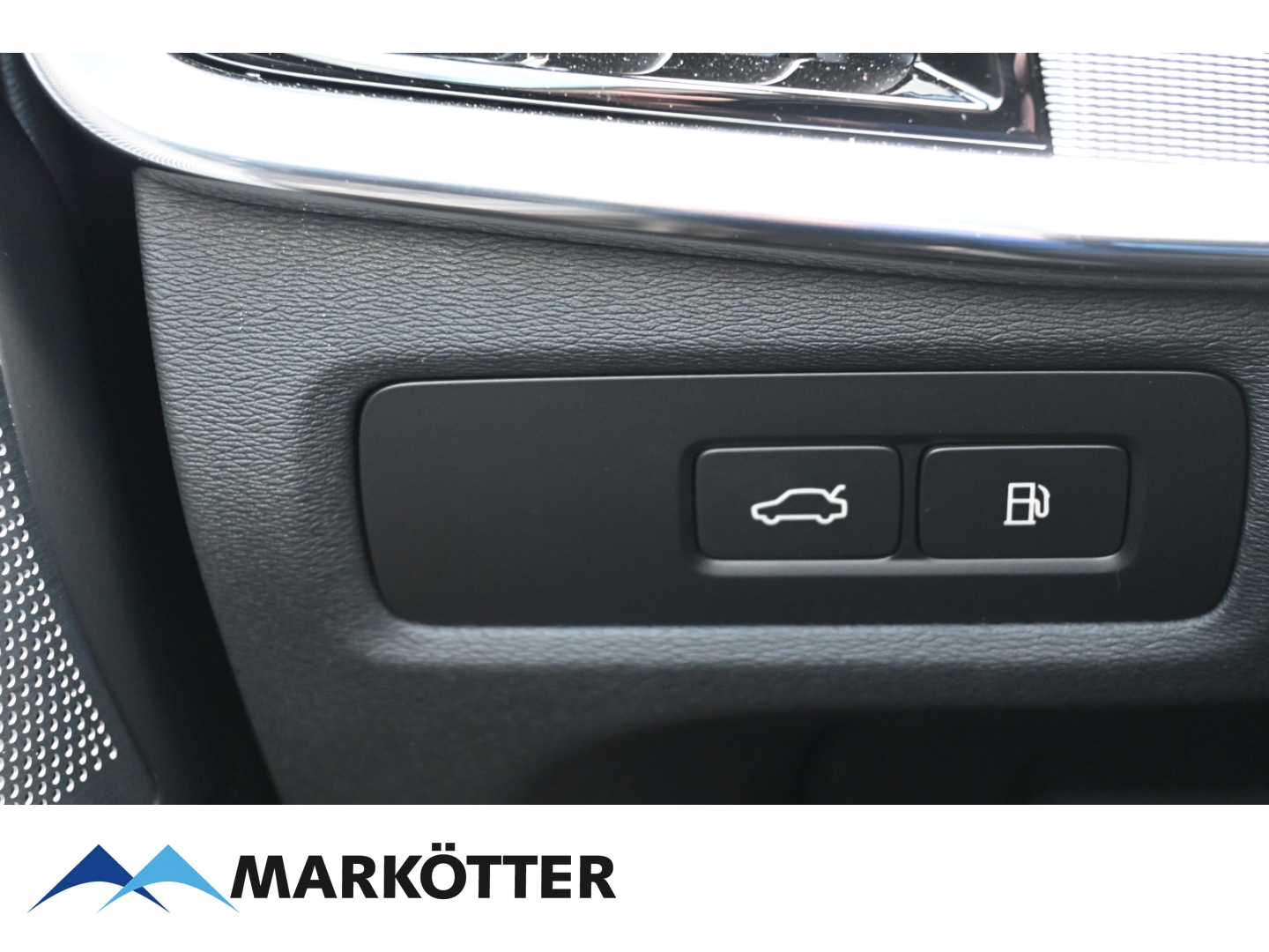 Fahrzeugabbildung Volvo V90 T8 AWD Ultra Dark Plug-In Hybrid/Pano/B&W