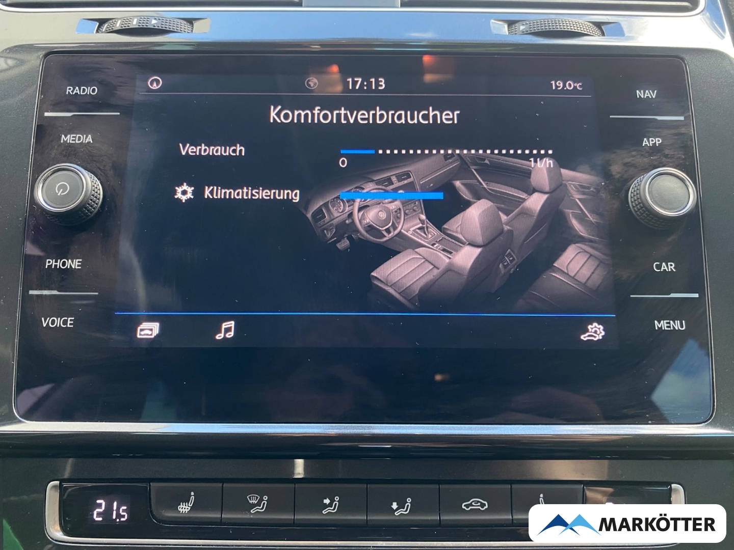 Fahrzeugabbildung Volkswagen Golf VII Variant Comfortline ACC/AHK/LED/SHZ