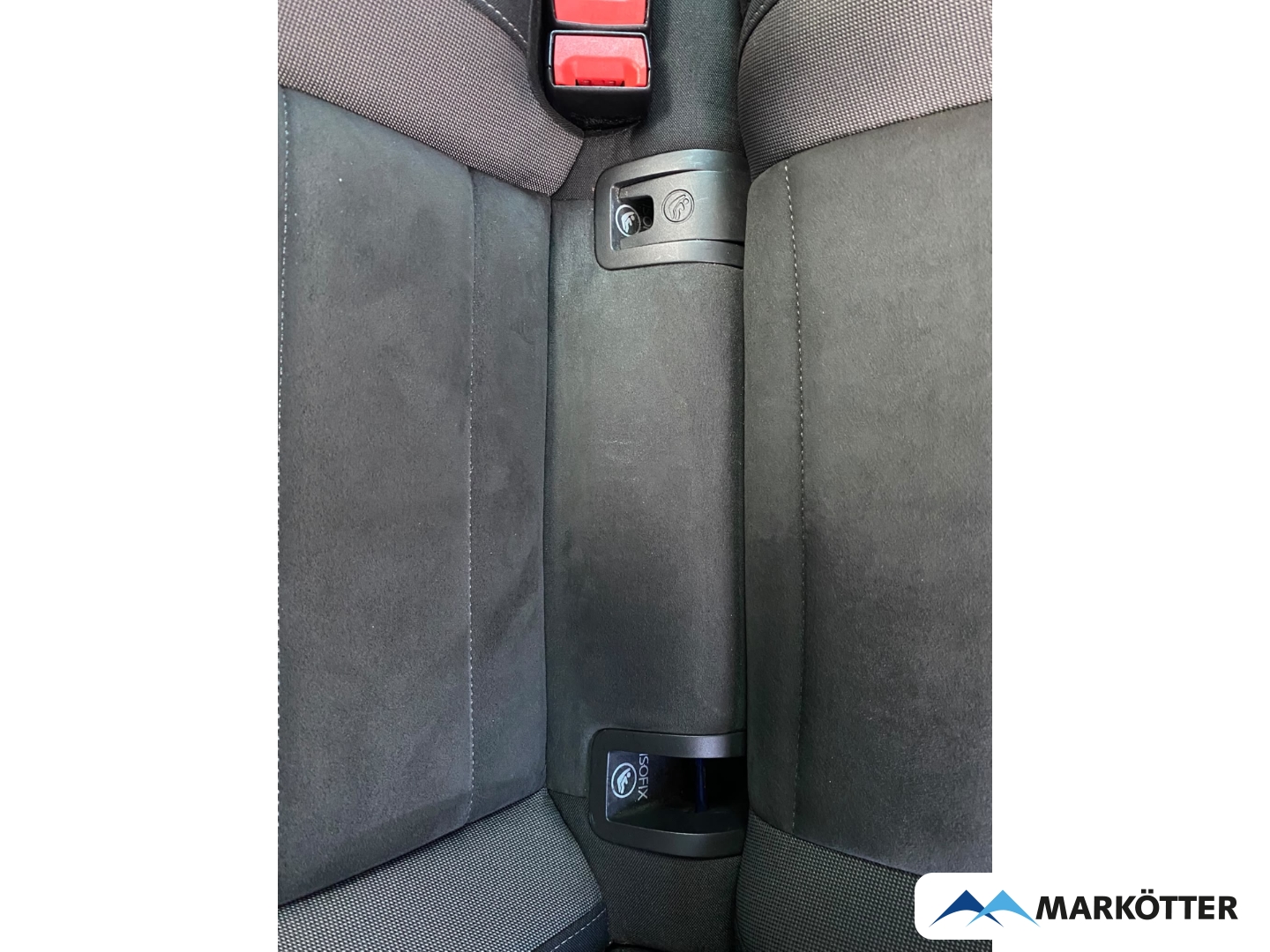 Fahrzeugabbildung Volkswagen Golf VII Variant Comfortline ACC/AHK/LED/SHZ