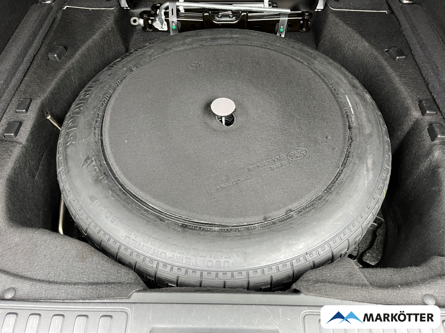 Fahrzeugabbildung Land Rover Range Rover Sport D300 SDV6 HSE Dynamic ACC/Pano