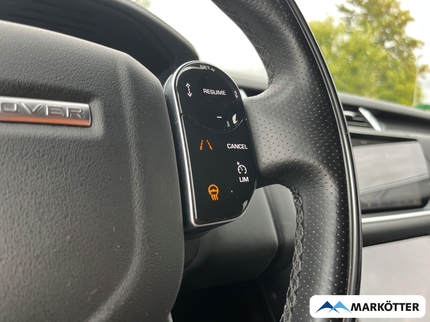 Fahrzeugabbildung Land Rover Range Rover Sport D300 SDV6 HSE Dynamic ACC/Pano