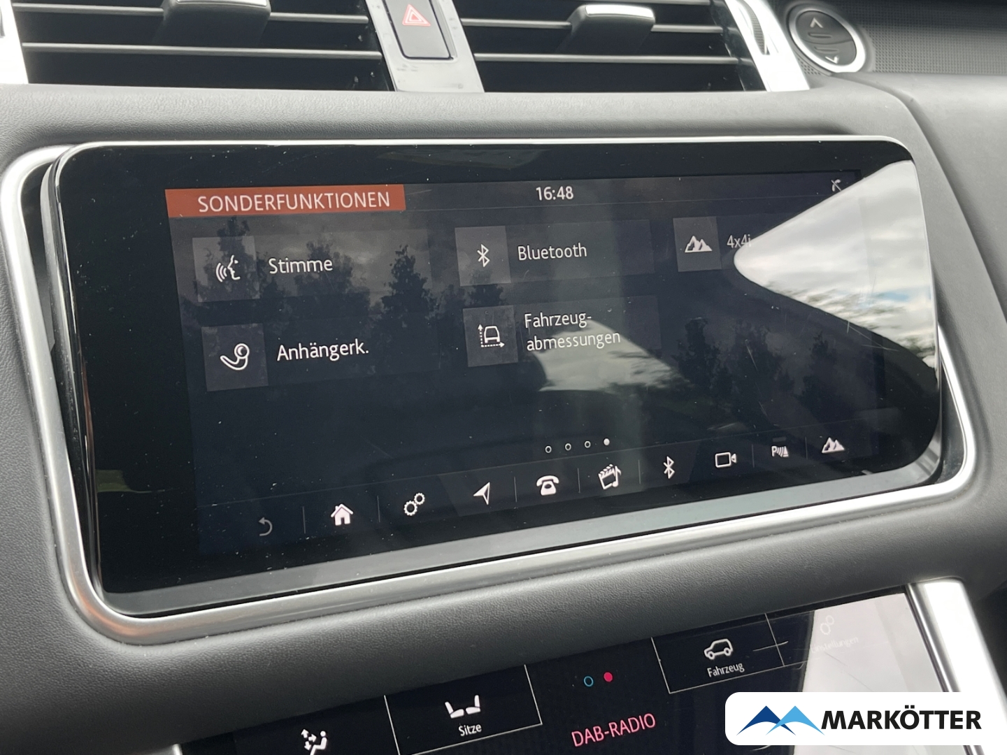 Fahrzeugabbildung Land Rover Range Rover Sport D300 SDV6 HSE Dynamic ACC/Pano