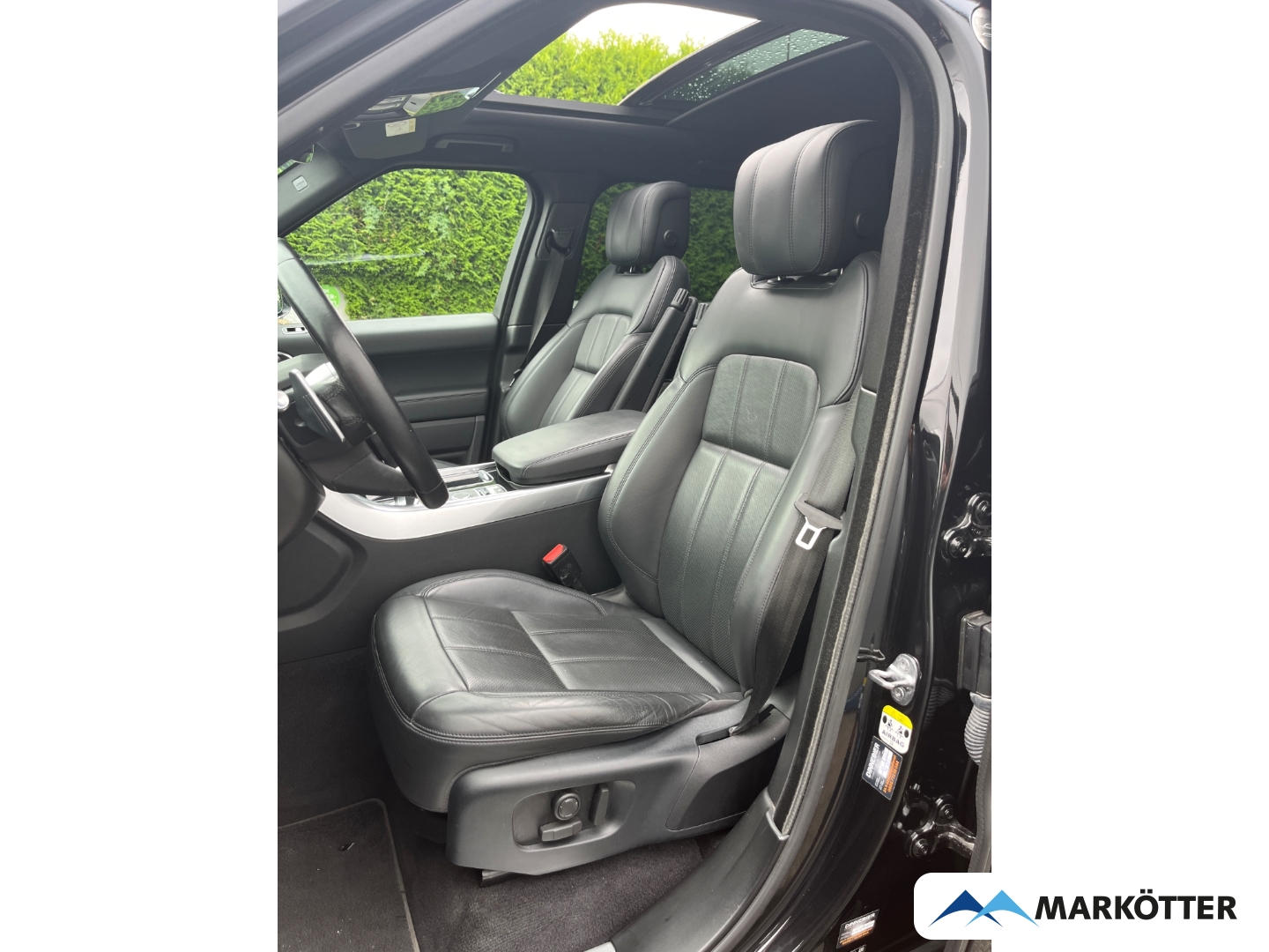 Fahrzeugabbildung Land Rover Range Rover Sport D300 SDV6 HSE Dynamic ACC/Pano