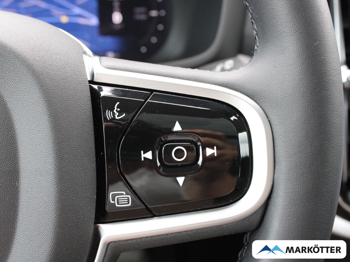 Fahrzeugabbildung Volvo V60 T6 Plus Dark AWD/360 Grad/PANO/4x SHZ/LHZ/LED