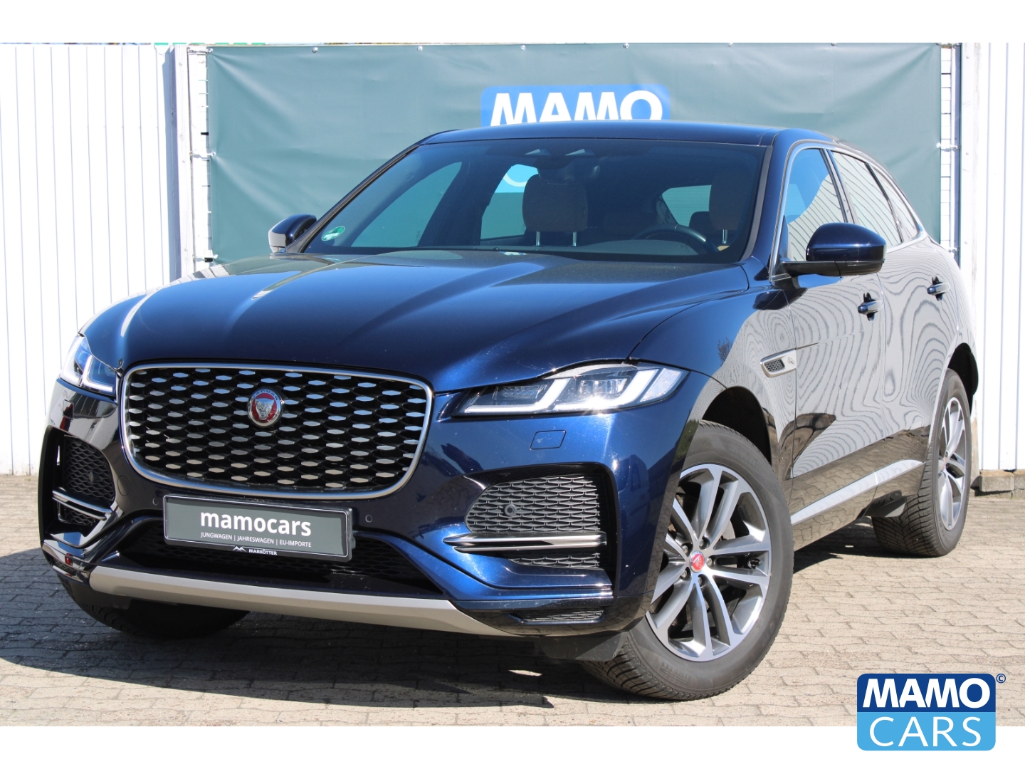 Fahrzeugabbildung Jaguar F-Pace SE AWD AHK/Pixel/Allwetter/Memory/Portofino