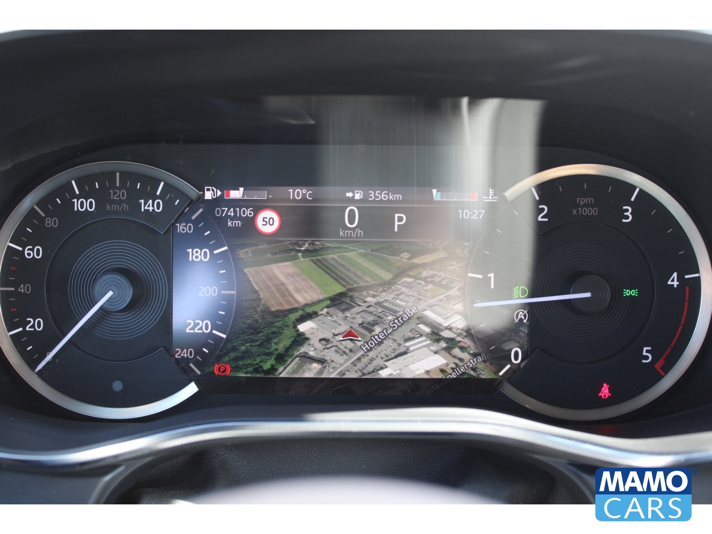 Fahrzeugabbildung Jaguar F-Pace SE AWD AHK/Pixel/Allwetter/Memory/Portofino