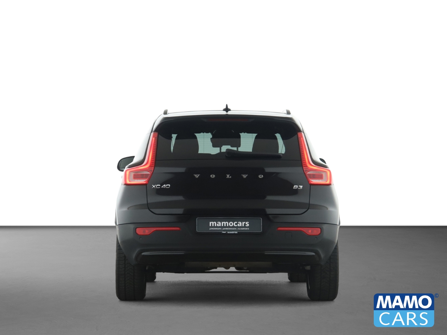 Fahrzeugabbildung Volvo XC40 B3 Plus Dark 2WD 360CAM/GOOGLE/SHZ