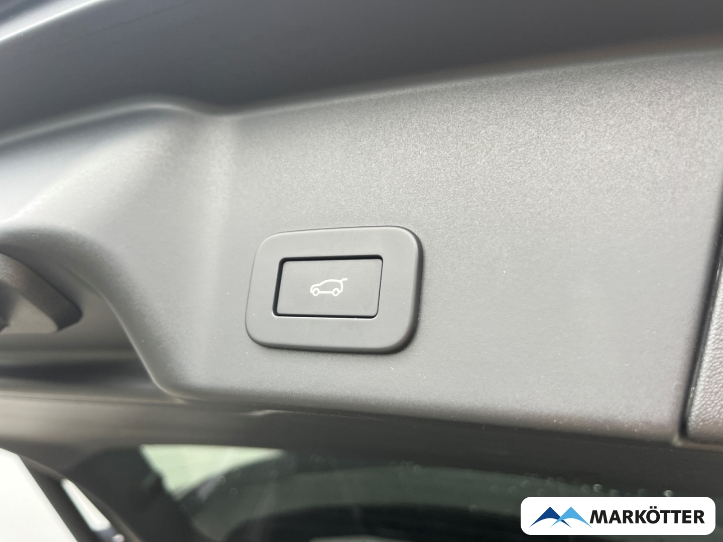Fahrzeugabbildung Land Rover Range Rover Evoque D200 R-Dynamic SE ACC/AHK/Pano